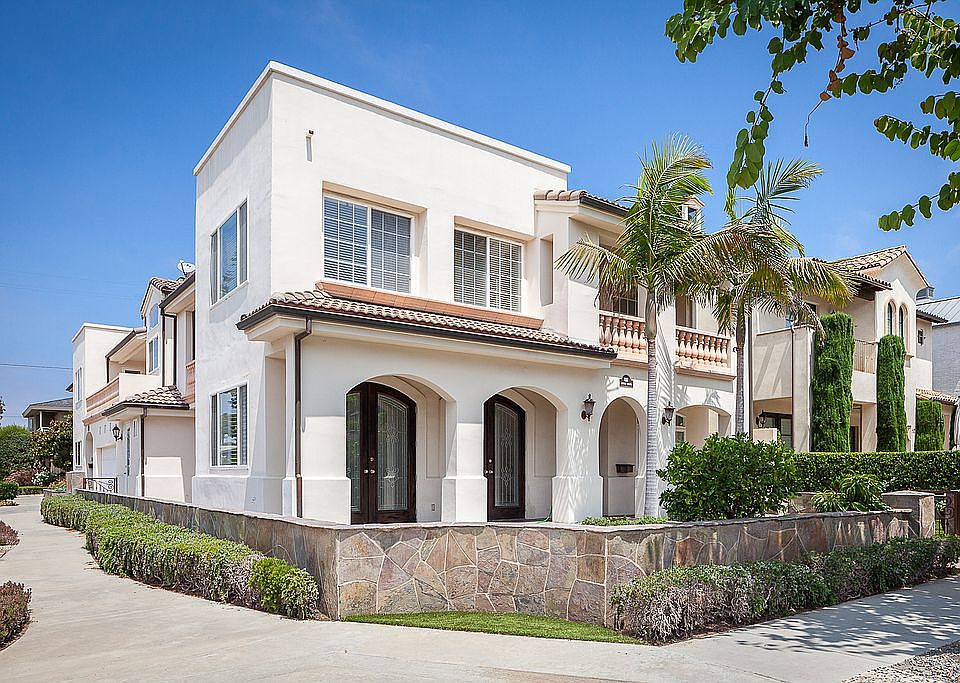 2nd image of 501 Orchid Ave