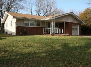 6425 N Randall Dr, Wichita, KS 67219