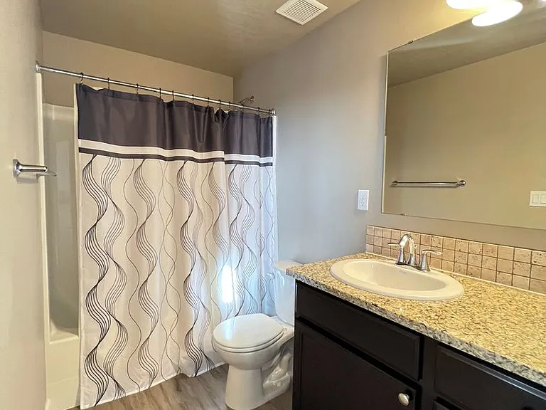 6337 Marble St — Photo 27
