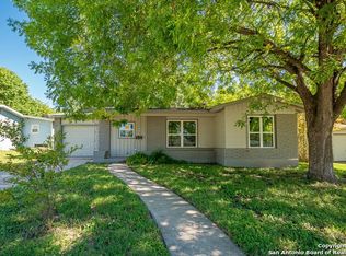 615 Adrian Dr, San Antonio, TX 78213