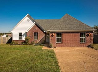 300 Village Dr, Oakland, TN 38060