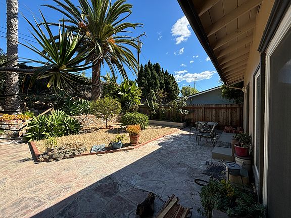 3rd image of 225 Santa Ynez Ct