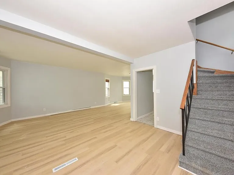 2129 N 47th St — Photo 3