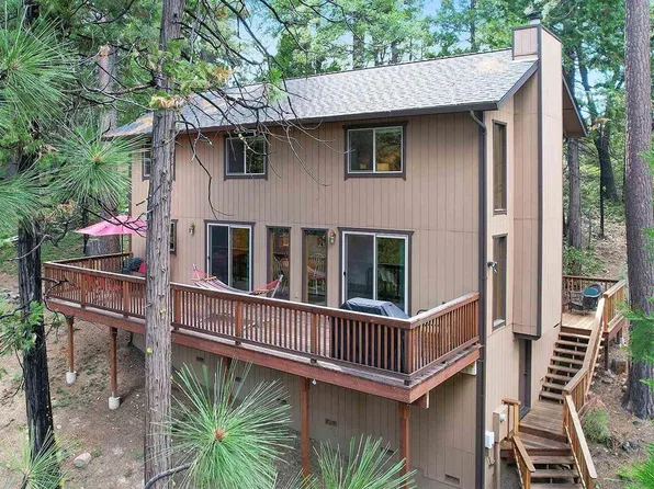 2707 Navajo Dr, Arnold, CA 95223