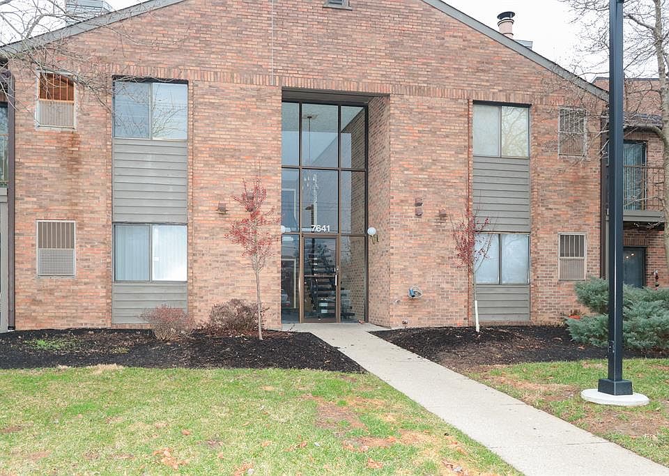 2nd image of 7641 Montgomery Rd Unit 5