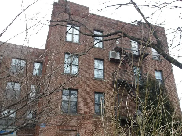 260 Linden Blvd APT 2F, Brooklyn, NY 11226