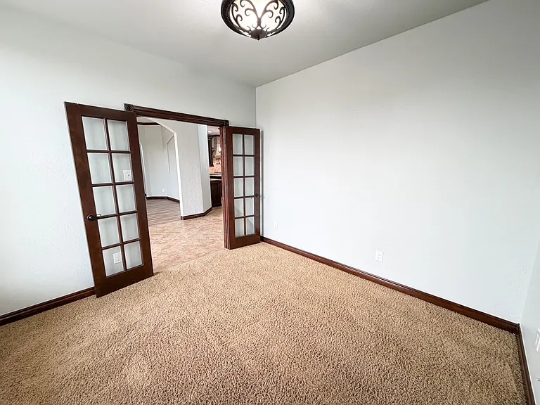 2608 SW 69th St — Photo 5