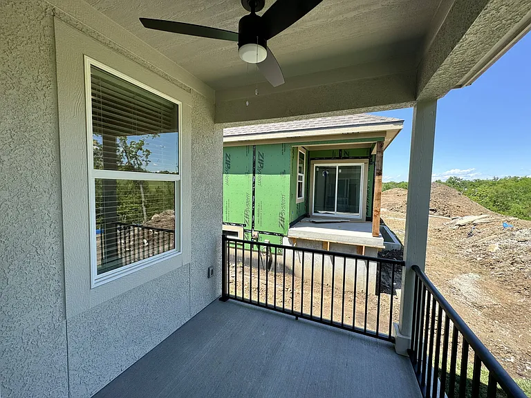 1441 SW Winthrop Ter — Photo 17