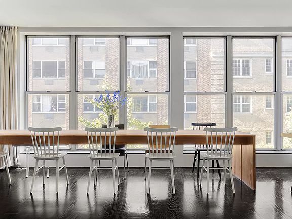 2nd image of 302 Elizabeth St APT 4