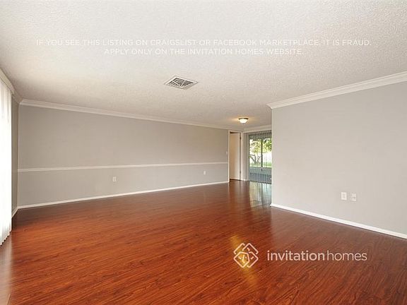 3rd image of 8701 Lincolnshire Dr