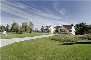 1st image of 4734 Highwood Cir