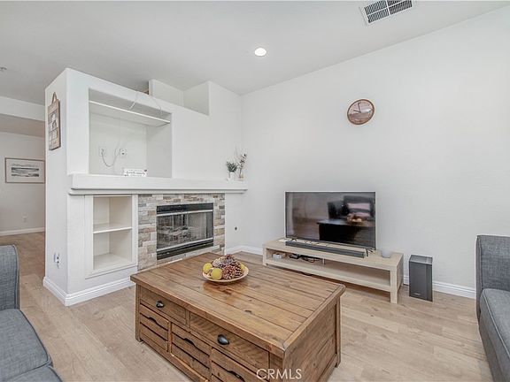 5th image of 17740 Bronte Rd #90