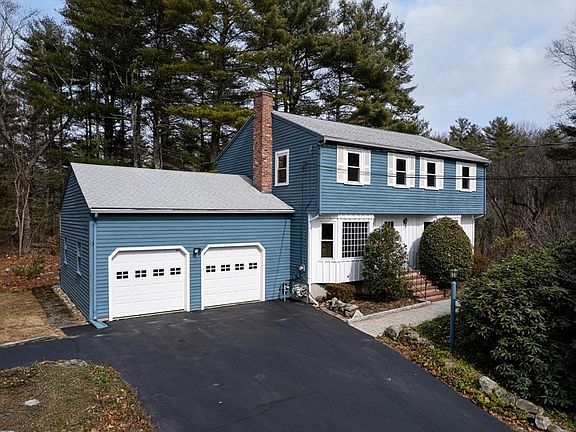 2nd image of 16 Rocky Ln
