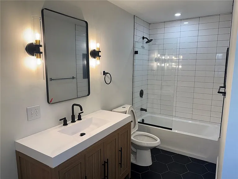11 Brinkley St #1 — Photo 10