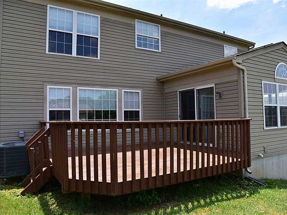 3rd image of 1155 Thornberry Ct