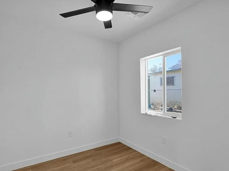 Newly Renovated 2 Bedroom, 1 Bath, with Stainless Appliances! — Photo 11