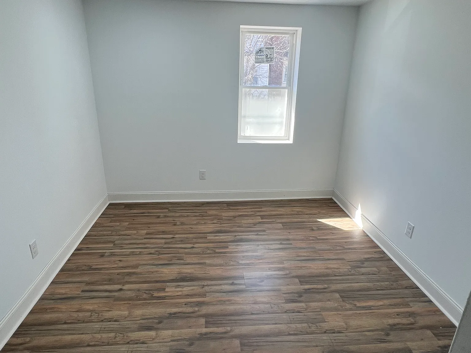 2 bed, 1000 sqft, $1,450 — Photo 3