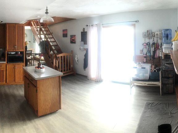 5th image of 1903 Ryan Ave