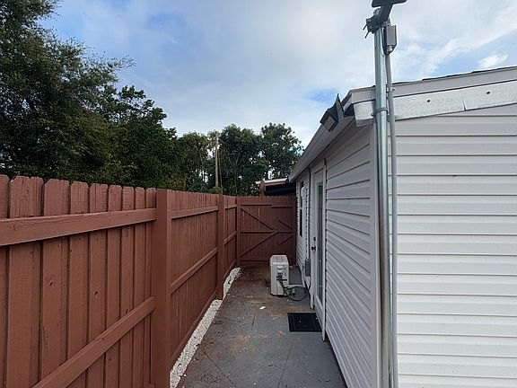 5th image of 5907 Judy Dee Dr #1