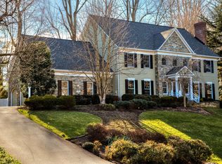 8003 Greenwich Woods Dr, Mc Lean, VA 22102