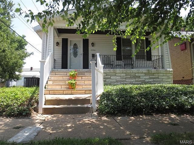 1st image of 3316 Bendick Ave