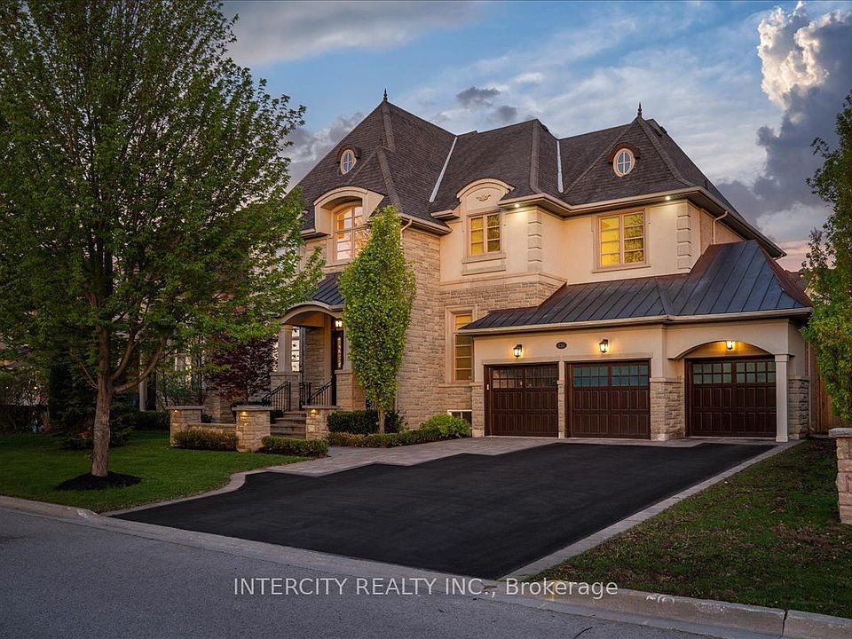 1st image of 233 Carisbrooke Cir