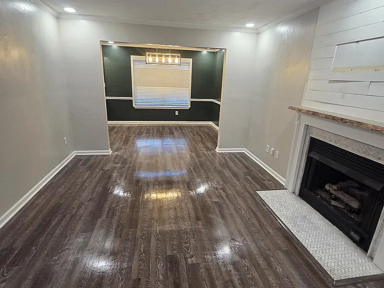 403 Judges Ct — Photo 29