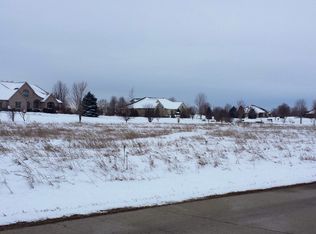 2987 Golden Bear Ct, De Pere, WI 54115