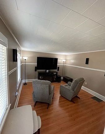 5th image of 8 Home Park Ct