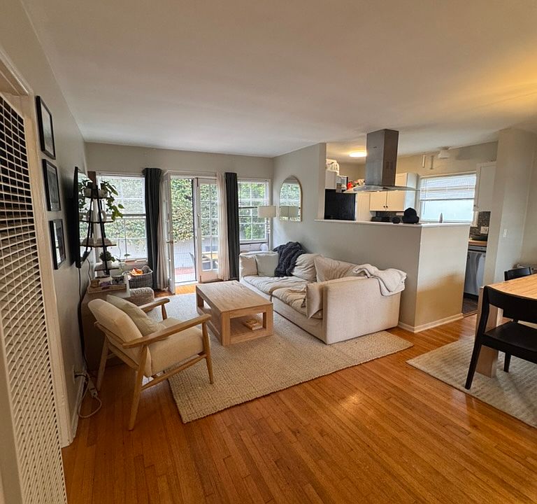 1st image of 348 7th Ave APT C