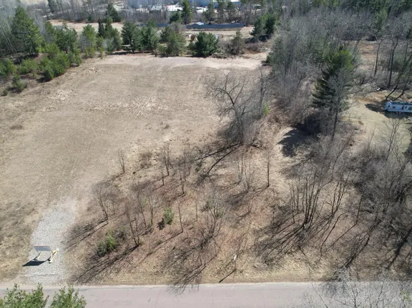 2 Theiler Dr, Tomahawk, WI 54487