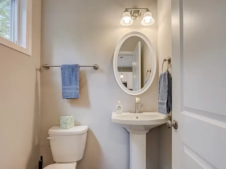 47 Hillcrest Rd — Photo 13