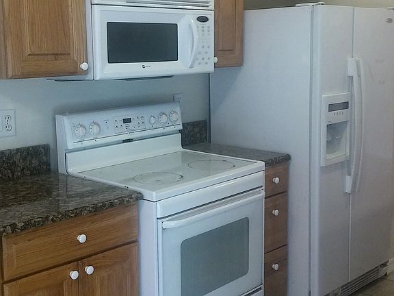 3rd image of 1244 SW Janette Ave