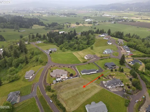 110 Skyview Rd #22, Tillamook, OR 97141
