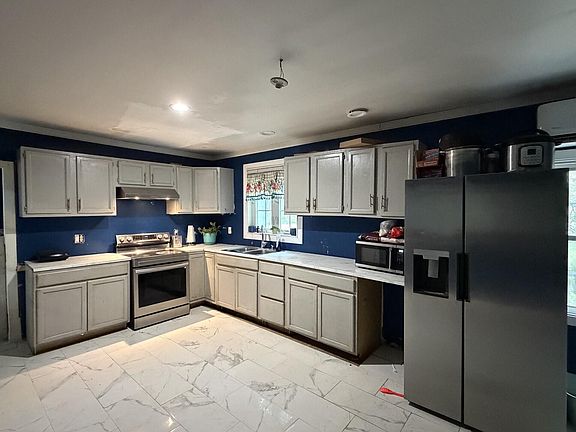 2nd image of 14 Chandler Street