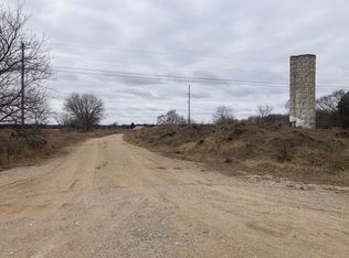 6417 N Crystal Rd, Vestaburg, MI 48891