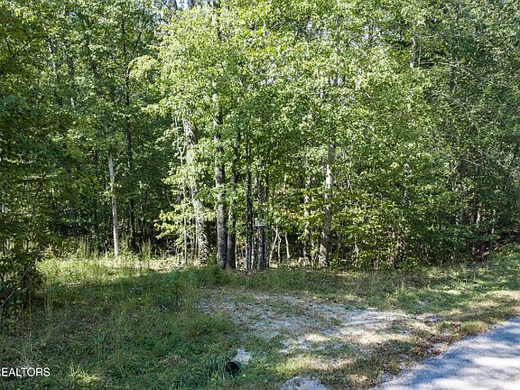 3rd image of 1426 E Overlook Rd Lot 10