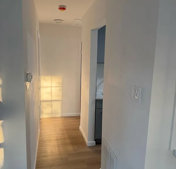 2807 Hawthorn Ct — Photo 9