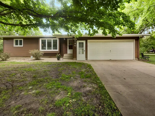 940 Spruce Dr, Saint Cloud, MN 56303