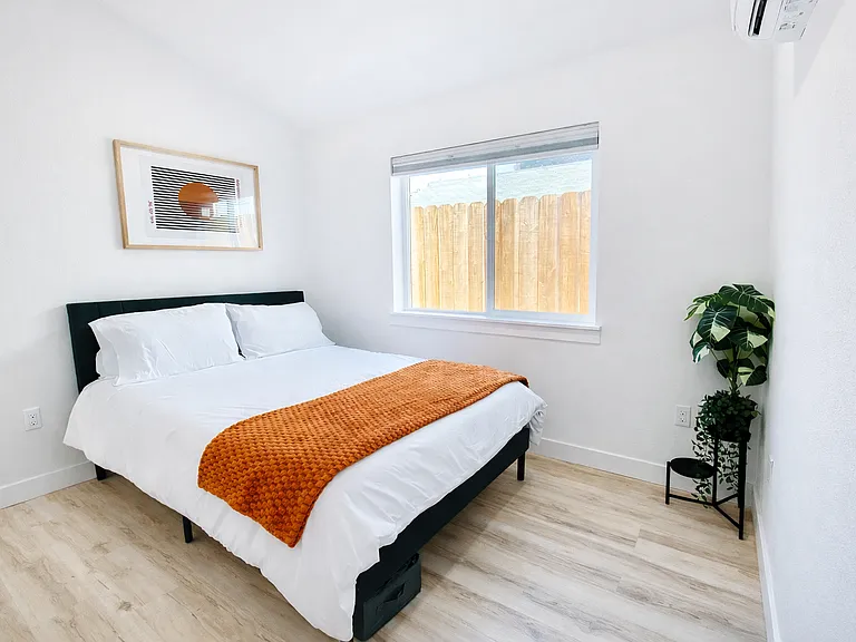Bedroom (staged)