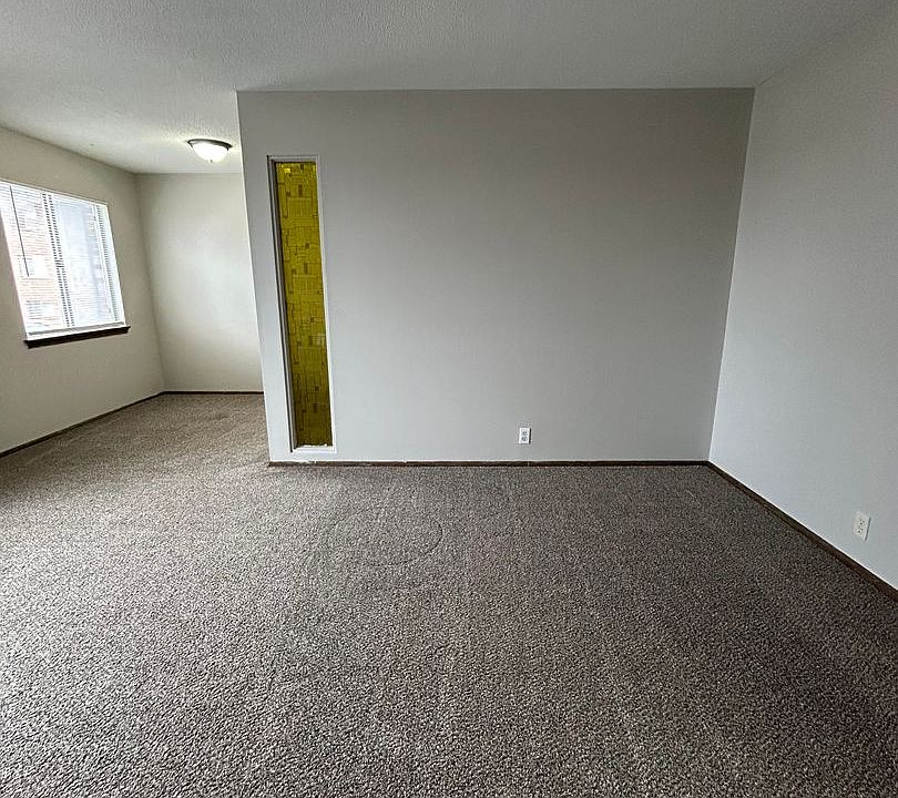 1st image of 4619 N 56th St APT 3