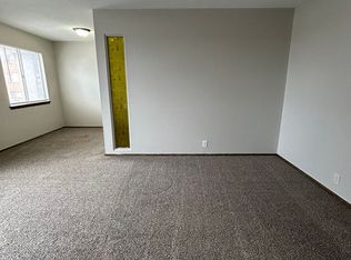 4619 N 56th St APT 3, Omaha, NE 68104