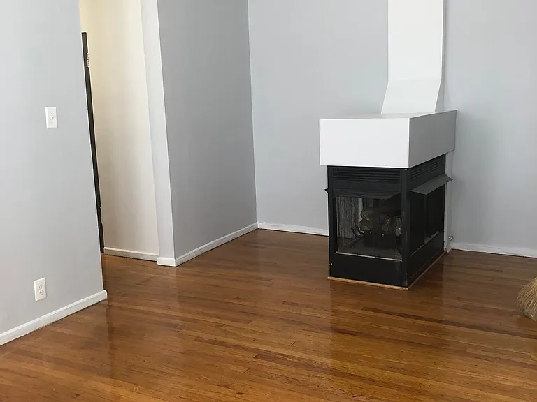 4451 N Drake Ave #1 — Photo 12