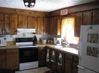 3rd image of 4 Kimball Ln