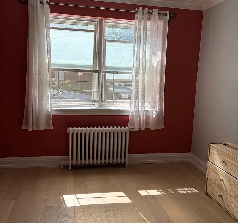 600 Laurier Ave W #2