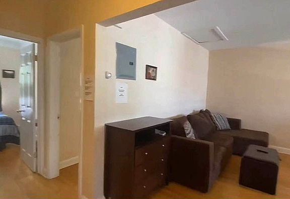5th image of 48-45 38th St #2