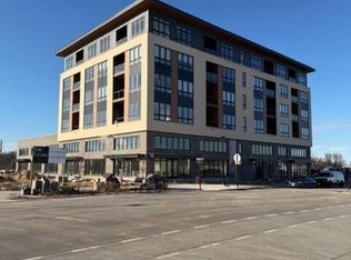 55 River Bend Rd #404, La Crosse, WI 54603