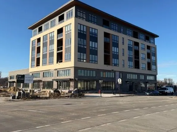 Brand New - War Eagle Apartments in the River Point District