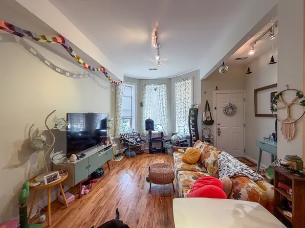 1826 N. Wood St, 1826 N Wood St APT 1F, Chicago, IL 60622