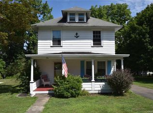 5 Heights Rd, Stony Pt, NY 10980